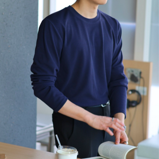 이브클로젯 남성용 이브 라운드 긴팔 니트 6120-1