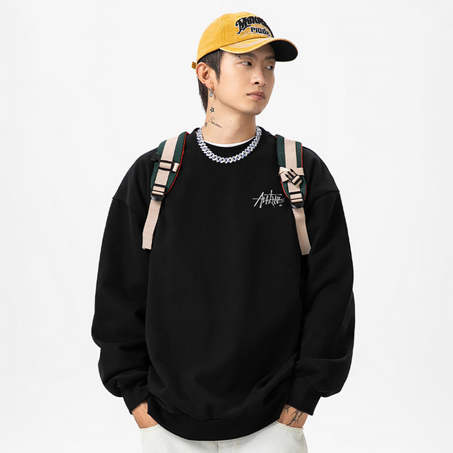 스타빈 남성용 메탈 레터링 라운드 맨투맨