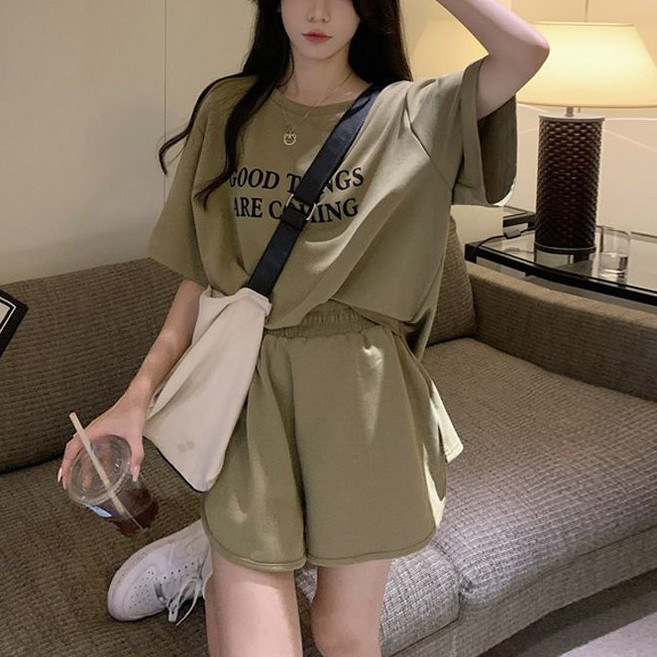 더플로우커머스 여성용 이지무브 레터링 루즈핏 트레이닝 셋업