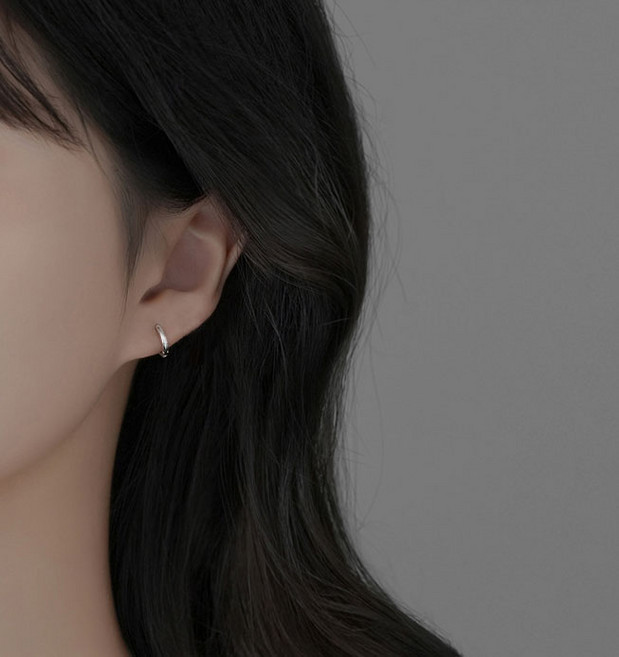 젤루나 여성용 써지컬 심플 원터치 링 귀걸이 P-01 2 x 8 mm 2p