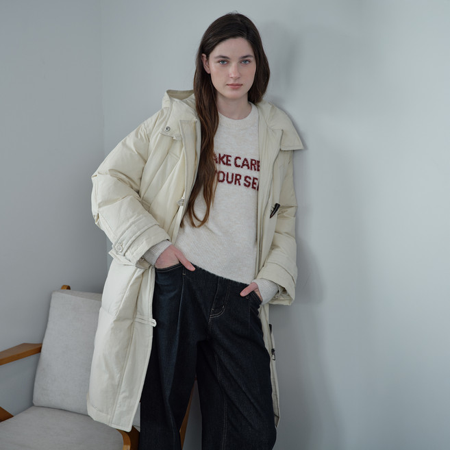 JUCY JUDY 女款牛角扣長版麝香鴨絨羽絨外套 JZDJ720D