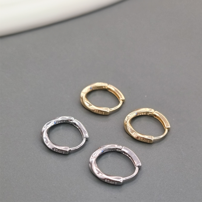 Artica 女性波浪圈形耳環 金銀套組