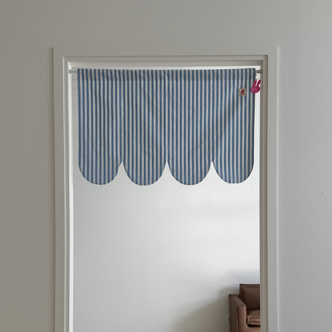 두잉썸 라라 어닝 도어 스트라이프 커튼