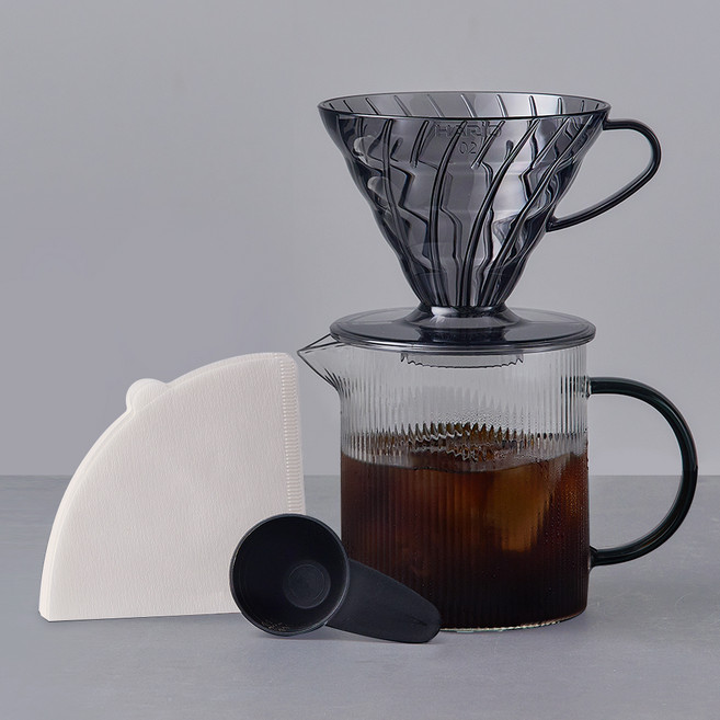 빈플러스 하리오 커피 입문 핸드드립 V60, 700ml, 1세트, 드리퍼 블랙 + 빈플러스 일자형 플리츠 서버 블랙손잡이 + 여과지 40p + 계량스푼 블랙 12g