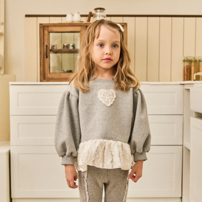 키키모라 아동용 기모 프렌치 레이스 맨투맨