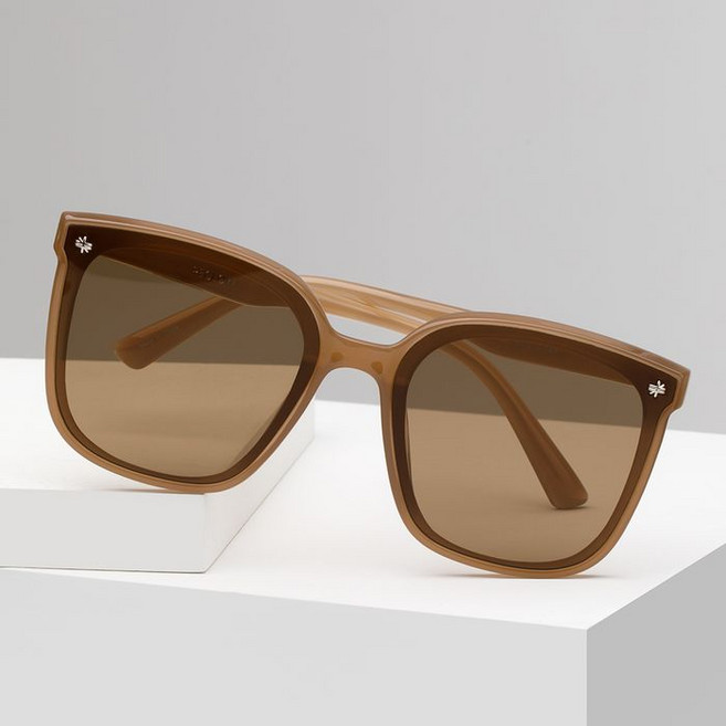 리끌로우 SNOW GINZA SUNGLASS