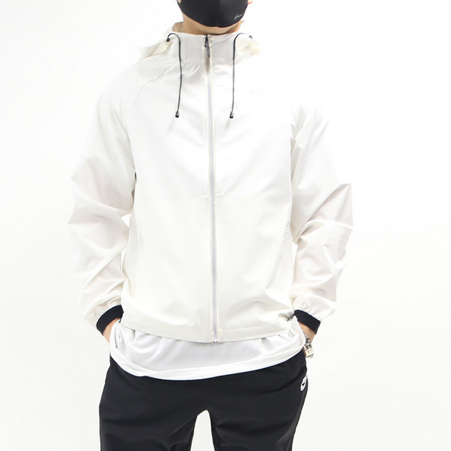 CONFIAR 男款素色連帽防風外套 TC1701