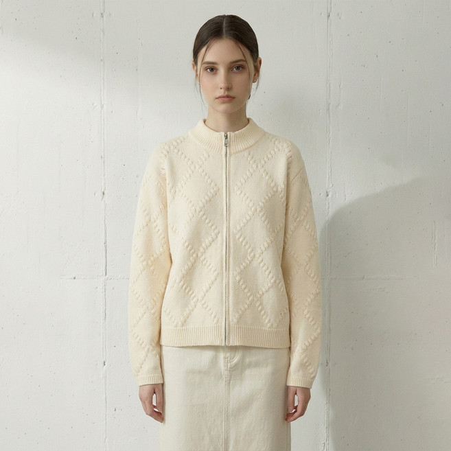 에이비에프지 여성용 잔꽈배기 니트 집업 AFY1GY37