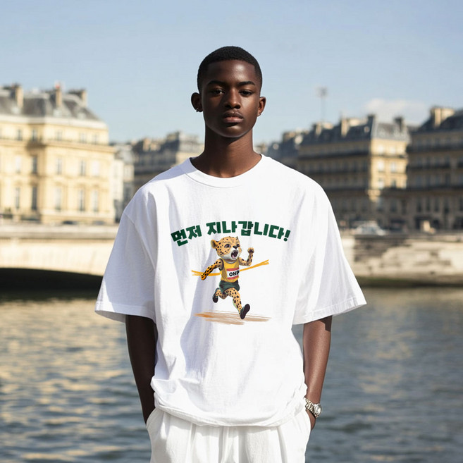 원헌드레드퍼센트 AIDAEVE 러닝치타 세미오버 반팔티