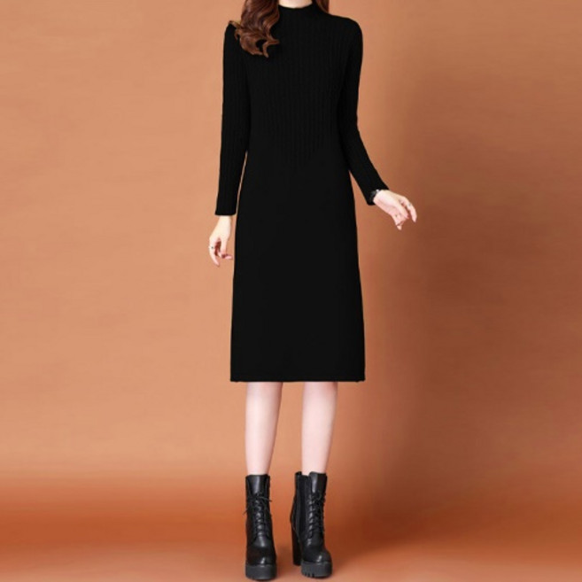 Queenis 女款高領麻花針織連身裙, 黑色