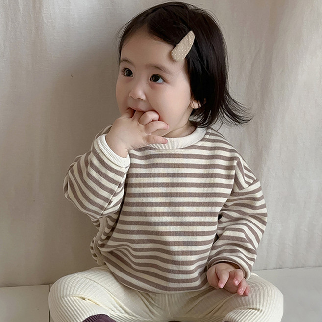 SALUTE 먼데이 단가라 티셔츠