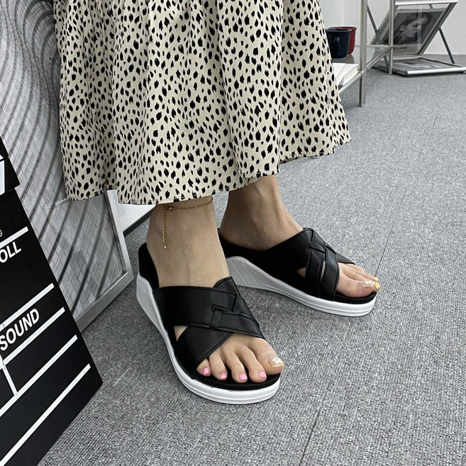 콤마슈 여성용 베이직 데일리 쿠션 통굽 엑스 스트랩 슬리퍼 샌들 SD574