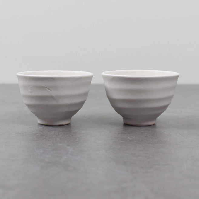 달소금 도자기 소주잔 전통주잔 골뱅이술잔, 크림화이트, 2개