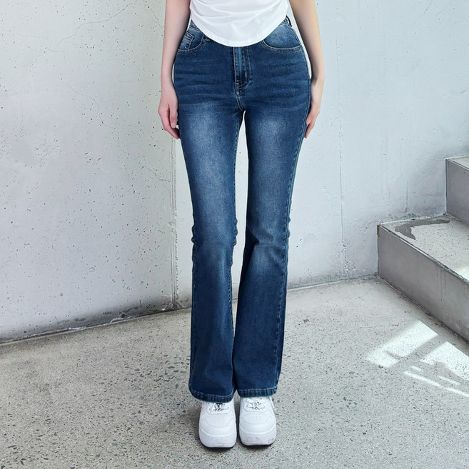 인비비드 여성용 스무딩 슬림핏 속 밴딩 부츠컷 데님 팬츠 숏 H04D17_ij5613