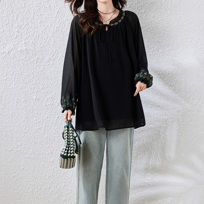 아뗄릭 마만 빅사이즈 플라워 자수 리본넥 블라우스 10873