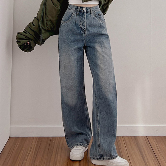 I AM BEST 女款 Jenny Fit 壓褶寬版牛仔褲