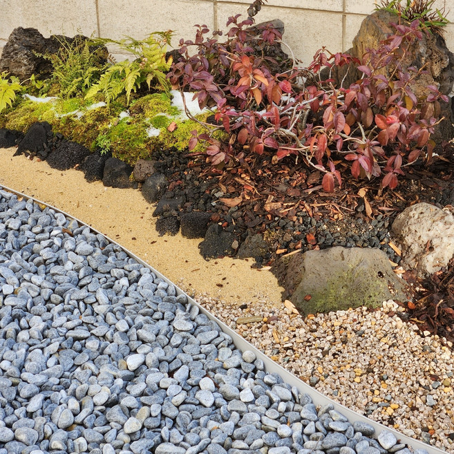 봄찬가드닝 자갈 정원 카페 인테리어 돌멩이 19.9kg 블랙 + 그레이, 1개, 블랙(그레이), 20-30mm