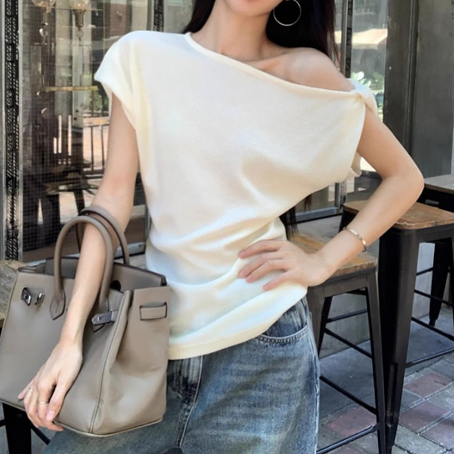 Dotif 女款露肩鬆餅格不對稱T恤 T25SS1-A2066