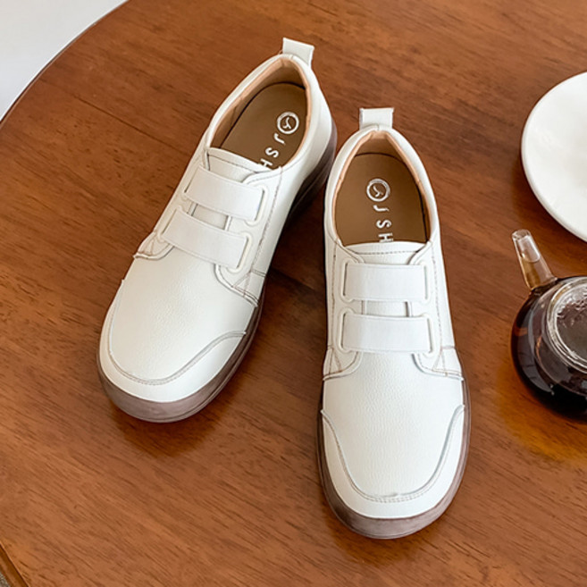 J SHOE 彈力鞋帶牛皮寬頭鞋