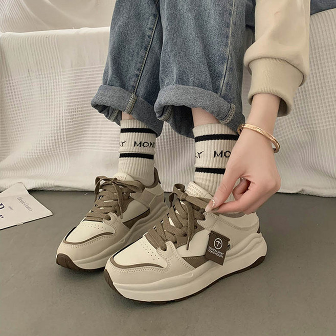 COMMASHOE 女款厚底氣墊休閒運動鞋 HY7890