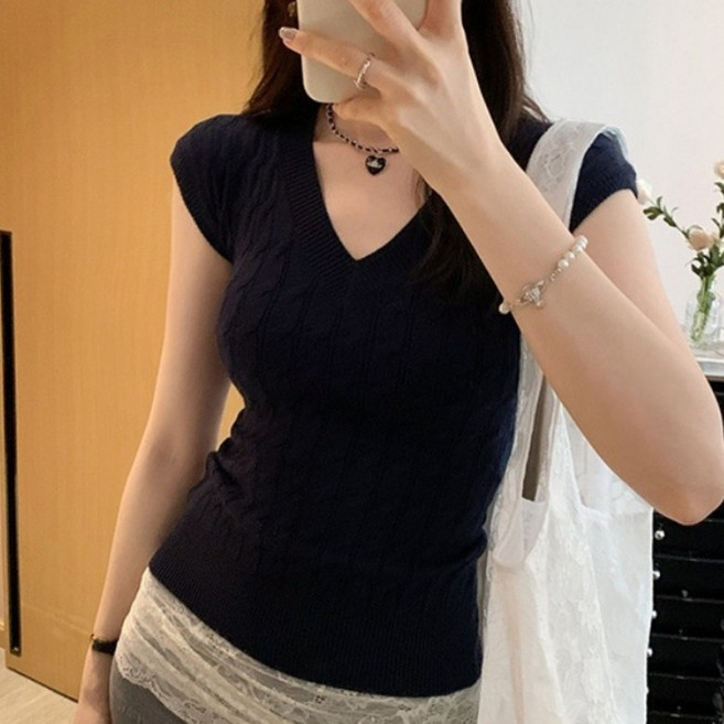 아이엠몽 여성용 슬림핏 브이넥 꽈배기 케이블 패턴 반팔 니트 R6H039