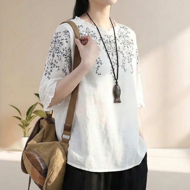 인피어스 여성용 오버핏 빅사이즈 프릴 반팔 블라우스 I263-0141