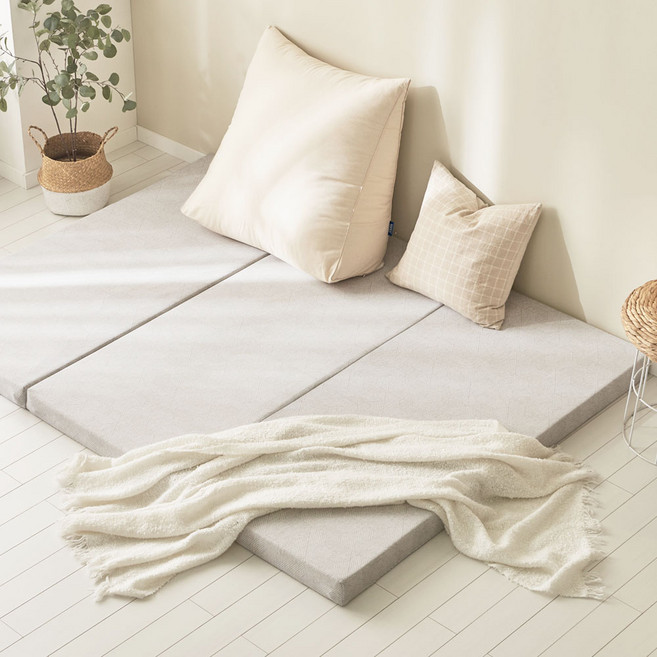 닥터바로 바디플러스 3단 접이식 토퍼 매트리스