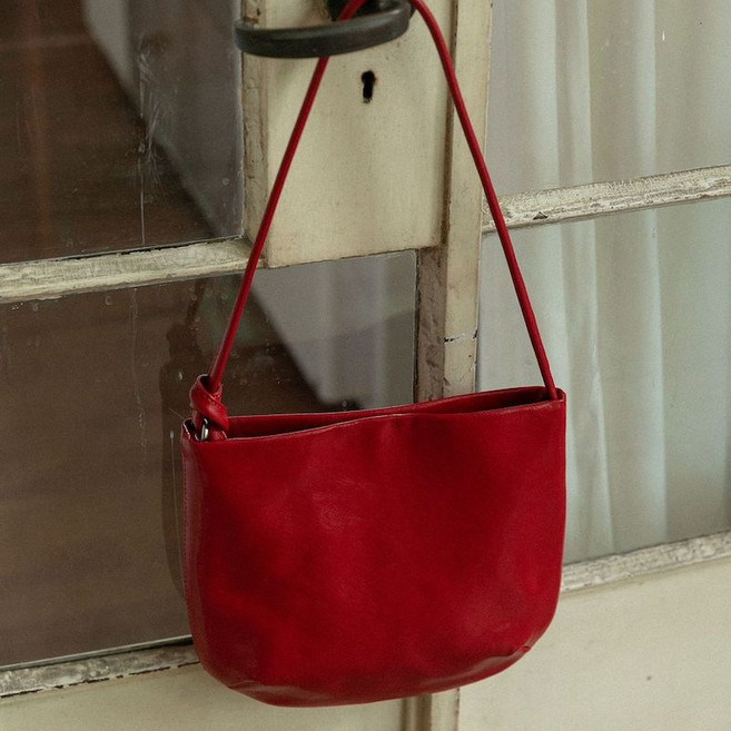 소리달 제이로 미니멀 단색 베이직 꼬임 걸코어 긱시크 하객룩 숄더백