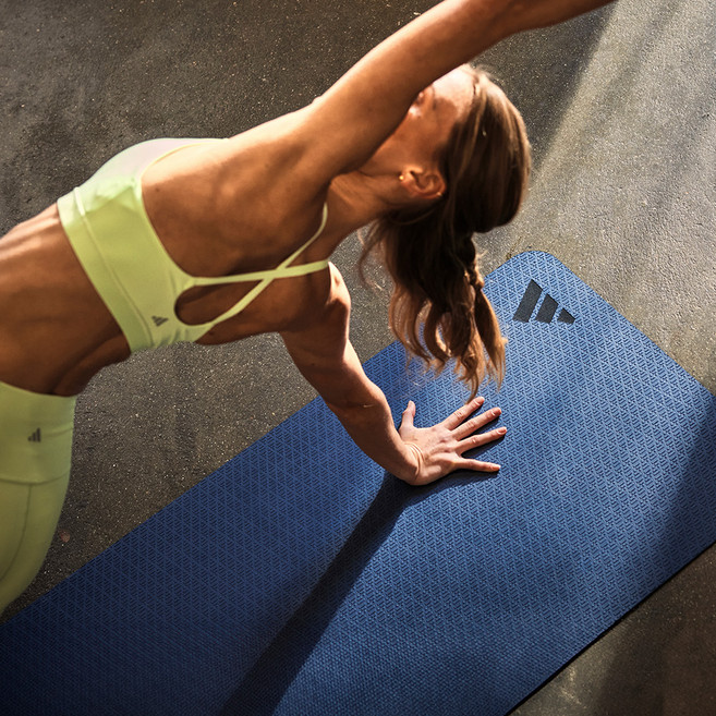 아디다스 TPE 요가매트 6mm, 프리러브드 잉크