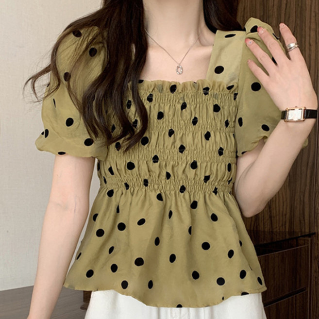 더플로우커머스 여성용 도트패턴 스퀘어넥 퍼프소매 반팔 블라우스