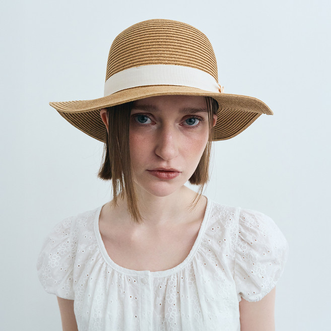 MaritheFrancoisGirbaud W CIRCLE LOGO RAFFIA HAT