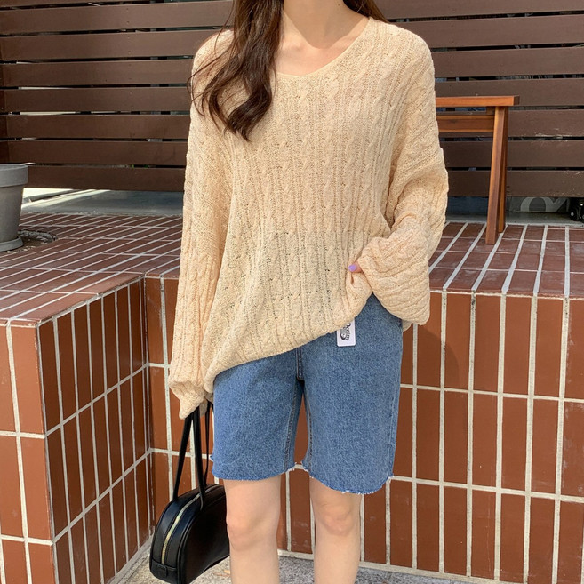 여성용 루사니 루즈핏 브이넥 꽈배기 긴팔 니트 NT3639K23