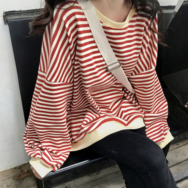 Sonio 女款條紋寬鬆大學T