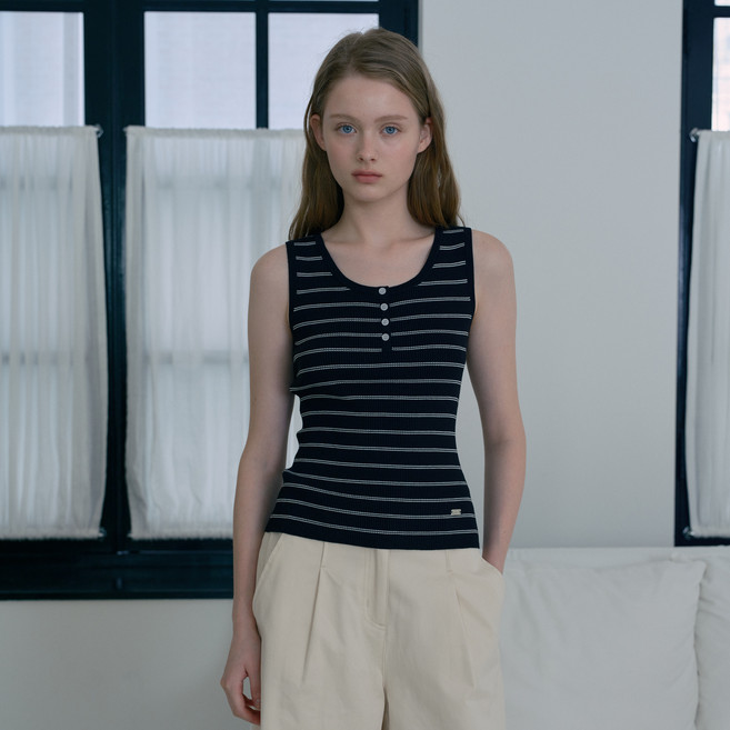 JUCY JUDY 女款條紋無袖亨利領針織衫 J1KT020B