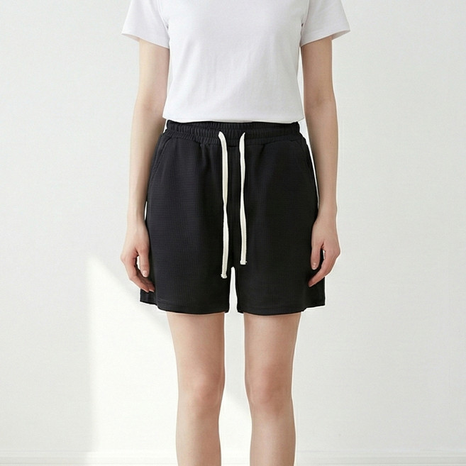 Sonio 女款中長抽繩五分短褲