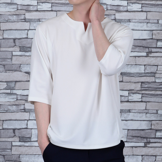 Townclo 男款 C V領七分袖T恤