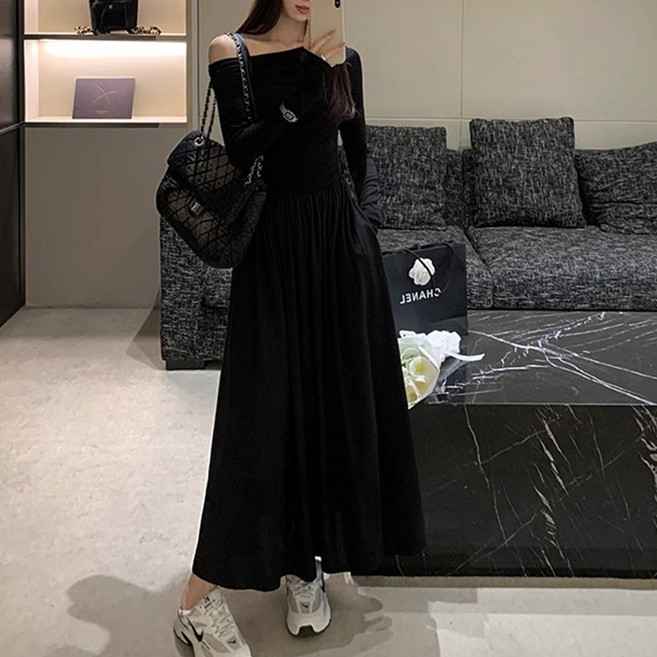 피어니스트 퓨어 오프숄더 슬림 허리 롱 원피스