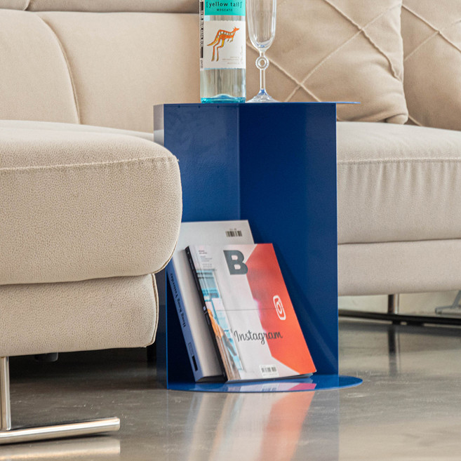 바나코 미드센추리 사이드 테이블, 블루