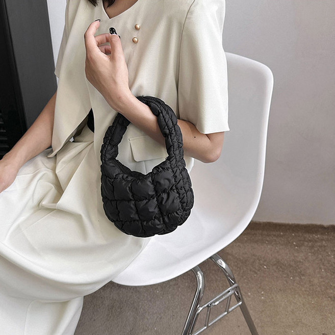 I Luv House 迷你雲朵包, 黑色