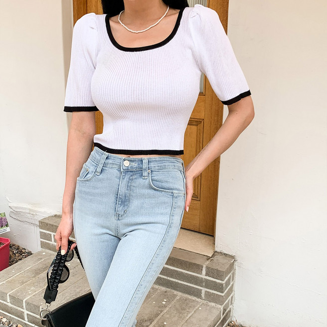 시크블랙 여성용 젤리밋 라운드넥 퍼프 배색 반팔 니트 NT3732K25