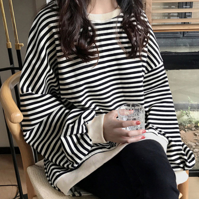 Sonio 女性條紋寬鬆大學T