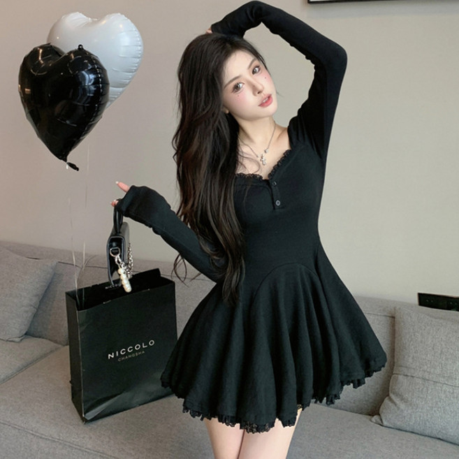 PEONIST 公主蕾絲飾邊方領連身裙, 黑色