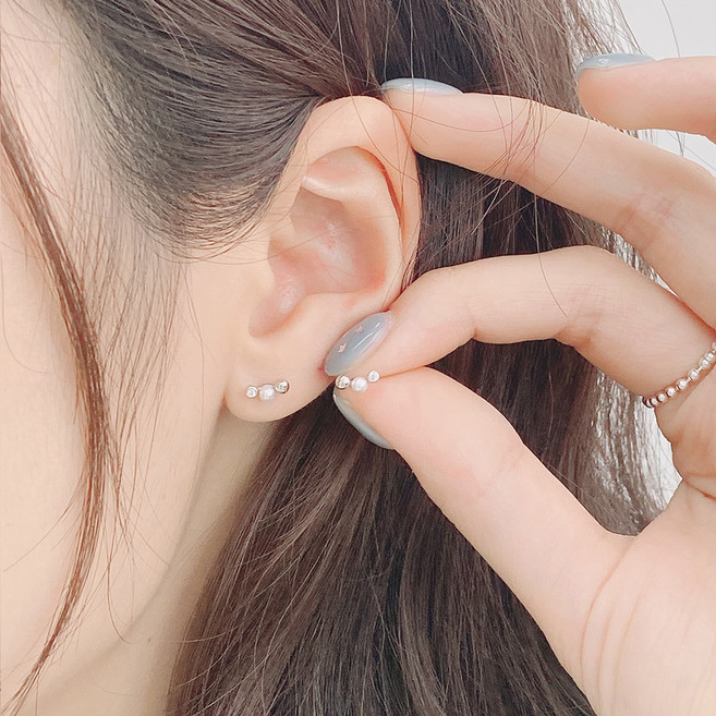 젤루나 여성용 전체 순은925 라운드 미니 진주 큐빅 레이어드 샤인 귀걸이 한쌍