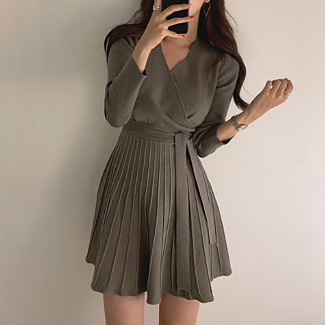 페이릿 여성용 러블리 슬림라인 플리츠 니트 원피스