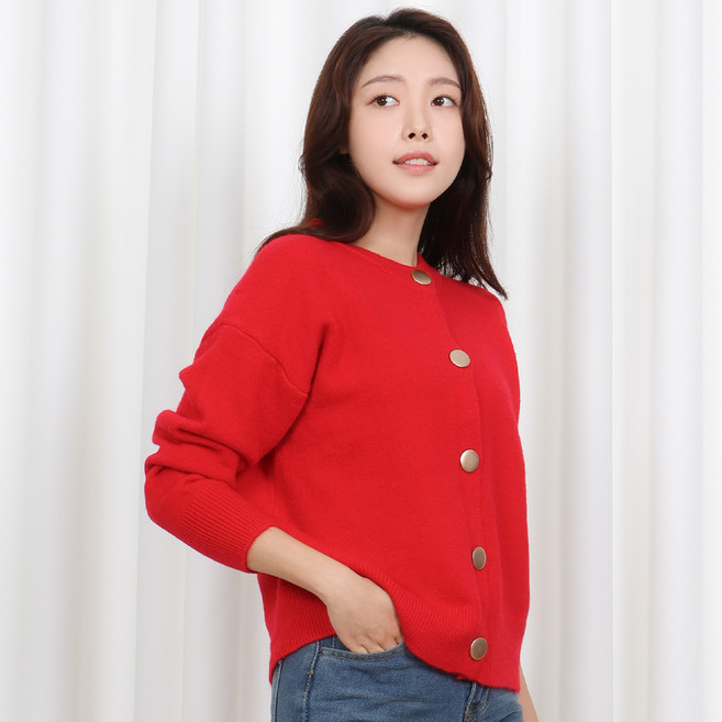 flumina 女款圓領大鈕扣針織開襟衫