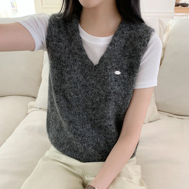 Planday 女款Niko毛絨V領羊毛針織背心