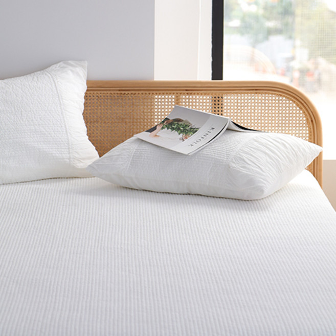 베이직톤 순면 피그먼트 한 사이즈 큰 줄누비 스프레드 이불 겸 패드, 화이트