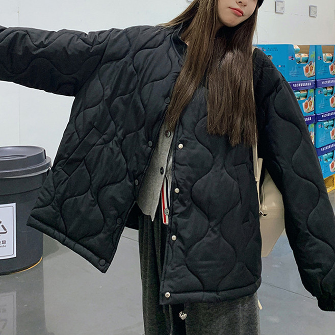 구디프 여성용 루즈핏 마름모 퀼팅 하프 오버핏 보온 패딩점퍼