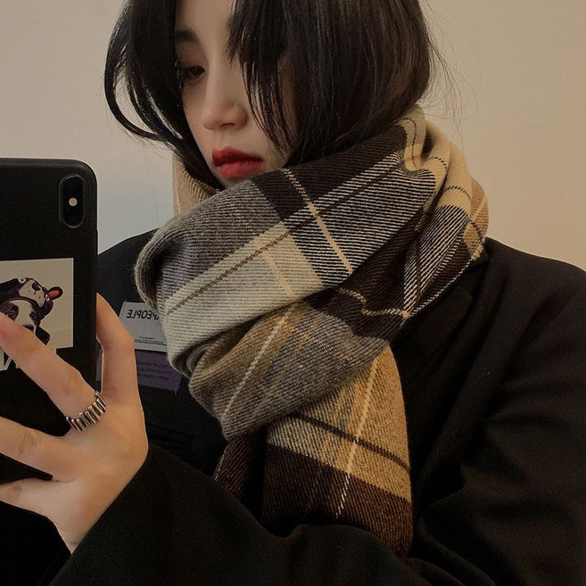 피어니스트 네모 체크 포인트 클래식 목도리