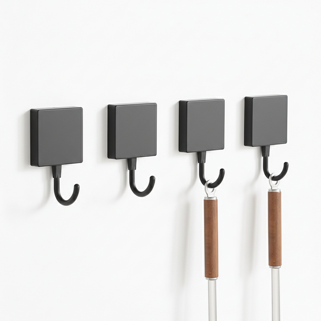 마켓피아 벽걸이 접착식 고리 다용도 걸이 후크 스퀘어, 블랙, 4개